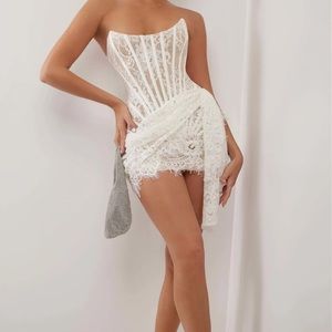 Heiress Beverly Hills Lace mini dress